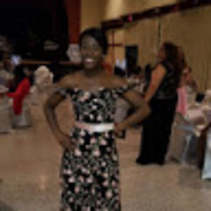 Meet your Posher, Deneshia